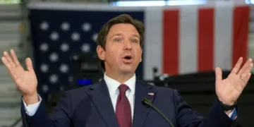 DeSantis: People Complaining that Ham Sandwiches Aren’t Toasted at Alligator Alcatraz