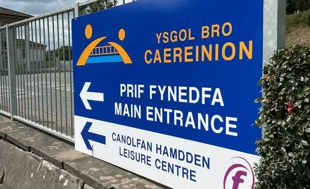 Teacher who drank alcohol in ‘mini-rave’ lesson and swore at pupils is struck off