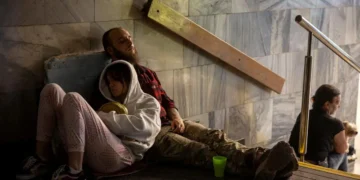 Russia launches new barrage of drones, missiles at Ukraine, kills one in Kyiv