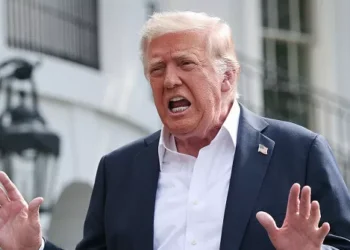 Trump Denies WSJ Claim He Sent Birthday Letter to Jeffrey Epstein
