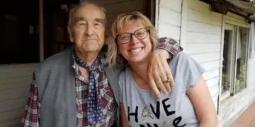 Teacher ditched stable job and home after health ‘bombshell’ to ‘do something meaningful’