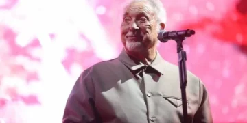 Tom Jones tells fans why he doesn’t live in Wales as he says it’s ‘fantastic’ to be home