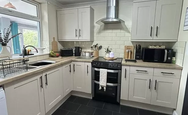 ‘I transformed my dreary kitchen for £150 – it looks brand new’