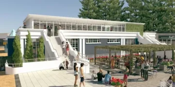 Work to transform Welsh seaside resort toilets into restaurant complex takes major step forward