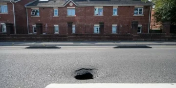 Busy Cardiff road remains closed after collapsed sewer causes large sinkhole