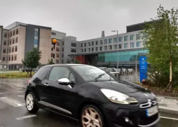 New parking spaces plan for ‘overcrowded’ Welsh hospital