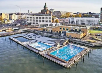 Still no sign of progress on floating swimming pool and sauna plans for Cardiff Bay