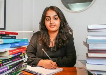 Teen with IQ higher than Einstein gets  23 A-levels