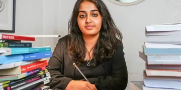 Teen with IQ higher than Einstein gets  23 A-levels