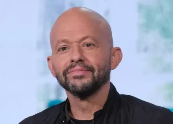 ‘Two and a Half Men’ Star Jon Cryer Accuses Trump of Kidnapping and Torturing Accused MS-13 Gang Member Kilmar Abrego Garcia