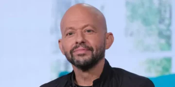 ‘Two and a Half Men’ Star Jon Cryer Accuses Trump of Kidnapping and Torturing Accused MS-13 Gang Member Kilmar Abrego Garcia