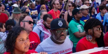 VIDEO: Activists March in Crime-Ridden Chicago to Protest Trump Sending National Guard — ‘Resist Fascism!’