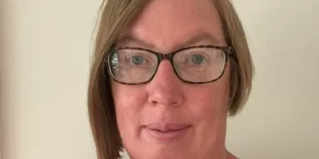 Headteacher successfully appealed her dismissal but is still out of a job