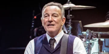 Bruce Springsteen Says ‘America Is Battered,’ We’re in ‘Dangerous Times’ at Premiere of His Biopic ‘Deliver Me from Nowhere’