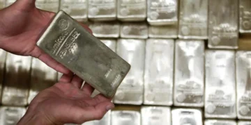 Premium for Indian silver ETFs surges on global physical shortage