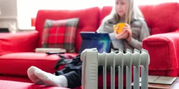 DWP explains £300 payments being paid into bank accounts