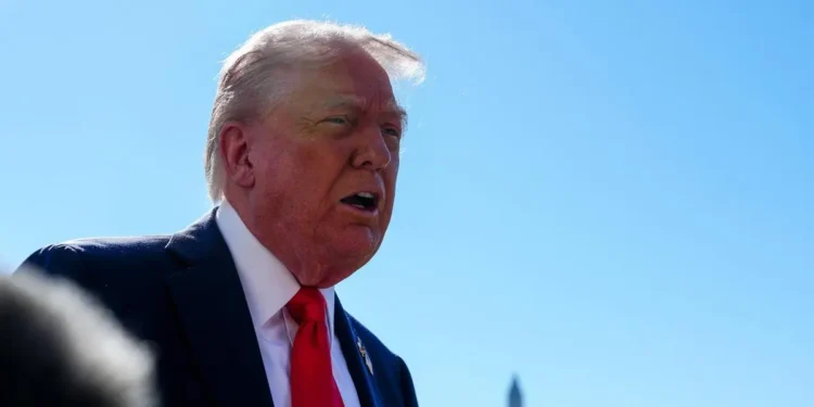 Layoffs will start if shutdown talks ‘going nowhere’, says White House