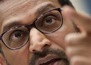 Kash Patel Fires FBI Agents Involved in Tracking GOP Senators’ Phone Calls