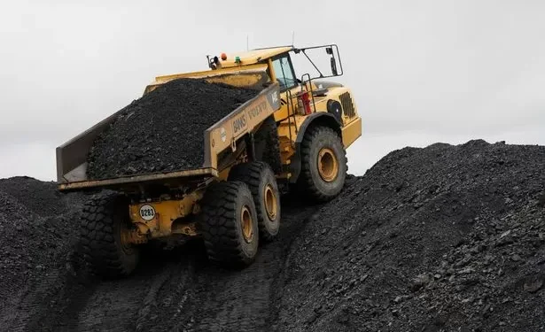 Maps show risks posed by Welsh coal tips as warning to be sent to 800,000 homes