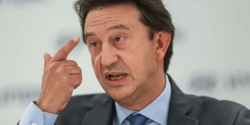 Hyundai drives ₹45,000 crore investment into India, targets ₹1 lakh cr revenue by FY30