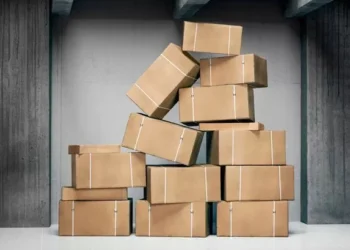 Huge distribution depot with 899 van spaces could be coming to this part of Swansea