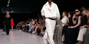 Paris Fashion Week highlights peace, plant-based fashion