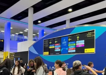 Flights Around U.S. Delayed by Hours as Air Traffic Controllers Go Without Pay in Government Shutdown