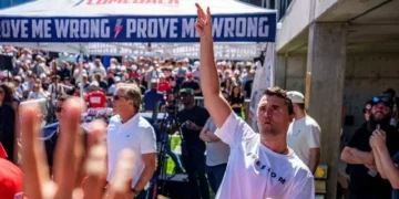 Chicago School Principal Describes Teacher Who Allegedly Mocked Charlie Kirk Assassination as a Victim