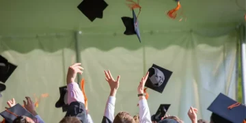 White House Touts Lower Inflow of Foreign Student-Workers for White-Collar Jobs