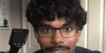 Short-sighted student fell to his death after calling his family to say he was lost