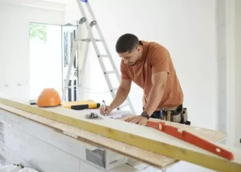 Warning to millions of homeowners after 850 fake tradesmen caught