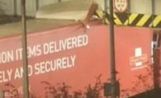 Lorry hits city rail bridge causing trains chaos