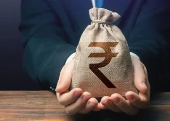 No big-bang divestment: Govt strategy is to do dribs and drabs of ‘minority stake sales’ in CPSEs