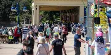 Beloved Barry Island chippy announces plan to close in the new year