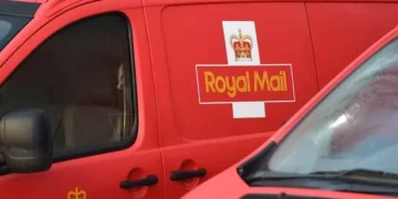 Former Welsh boxer loses leg after being hit by Royal Mail delivery driver