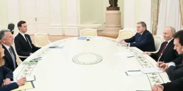 Trump Envoys Meet with Putin in Moscow