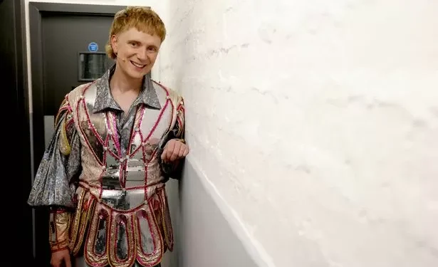 ‘You’re going to love it’ Owain Wyn Evans excited for his panto at the New Theatre