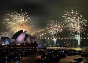 Sydney, Paris and Tokyo cancel New Year’s Eve events amid terror and stampede fears