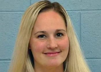 American porn star jailed after ordering a hitman to murder child’s dad