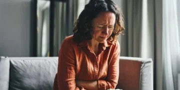 GP warns ‘do not eat’ as one in five set to suffer gut problems today