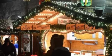 Welsh city cancels Christmas Festival due to weather