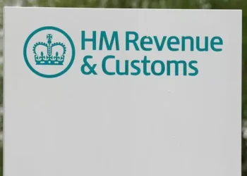 HMRC issues self assessment scam warning