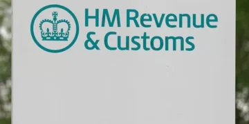 HMRC issues self assessment scam warning