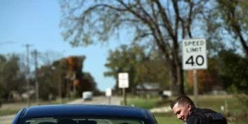 ICE Agent Involved in Minneapolis Shooting Was Dragged by Illegal Driver, Hospitalized Last year