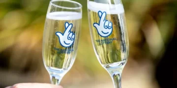 Welsh mum wins £1m on scratchcard after last-minute suitcase decision