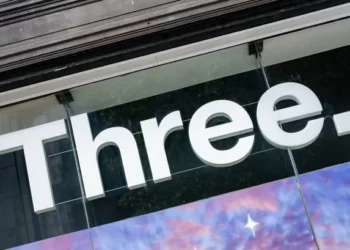 Anyone with Three Mobile issued stark 2 word warning – and one thing to remember