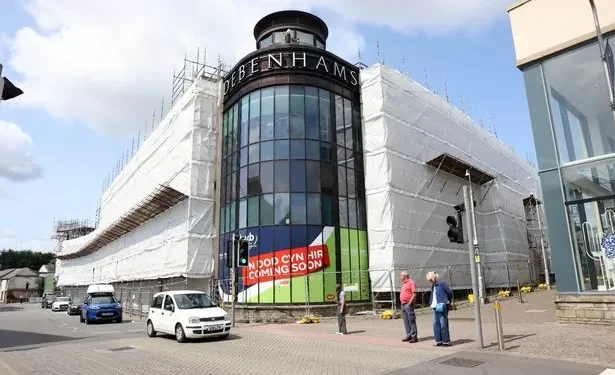 Major overhaul of Welsh Debenhams store hits snag