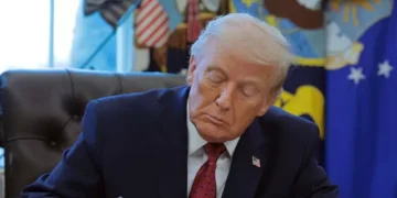 Trump Signs Order to Expedite Rebuild of Palisades, Eaton Canyon After California, L.A. Governments’ ‘Failures’