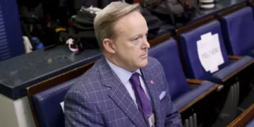 Sean Spicer: Politico Caught Filtering Out Conservative News in Internal Document Leak