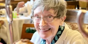 Woman, 90, ‘nearly died’ after waiting 32 hours for ambulance